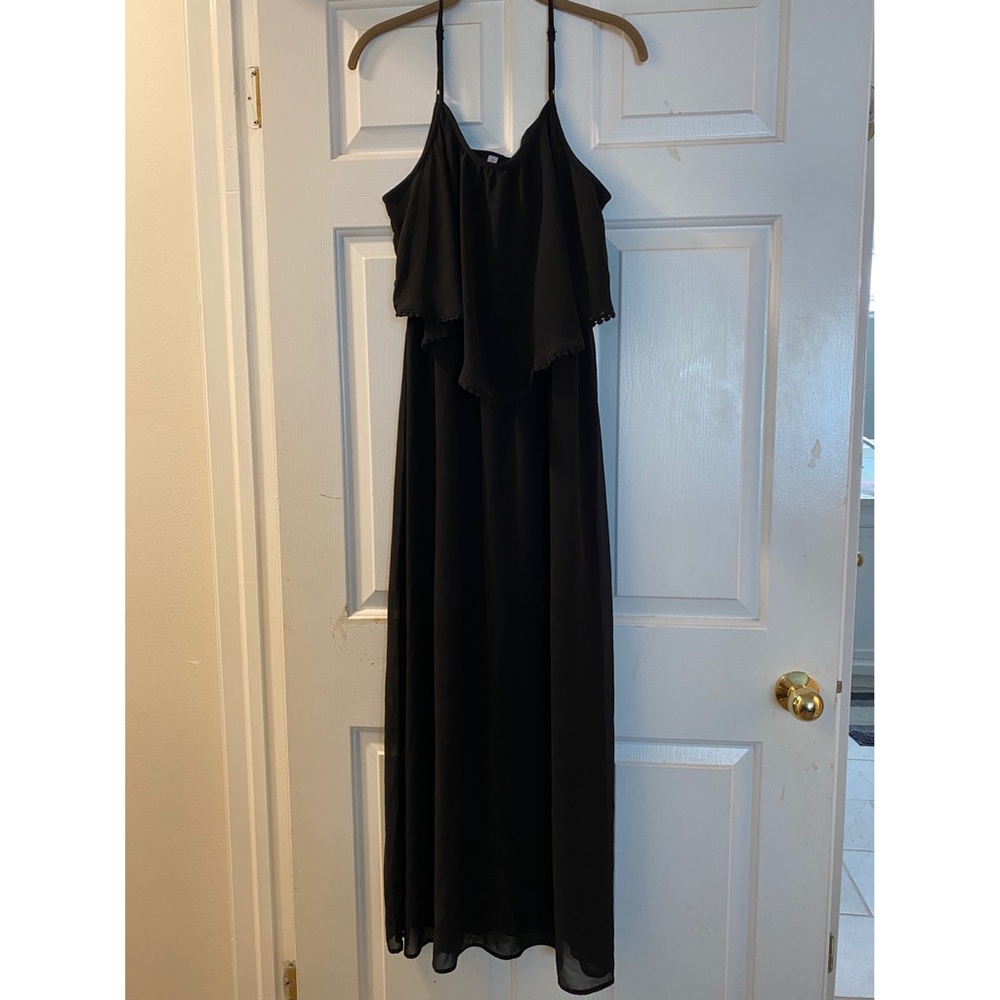 🖤NWOT Maxi Dress🖤